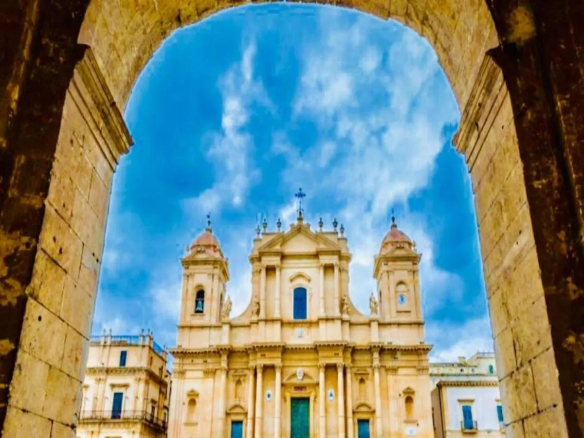 The Stone Garden Apartment Noto